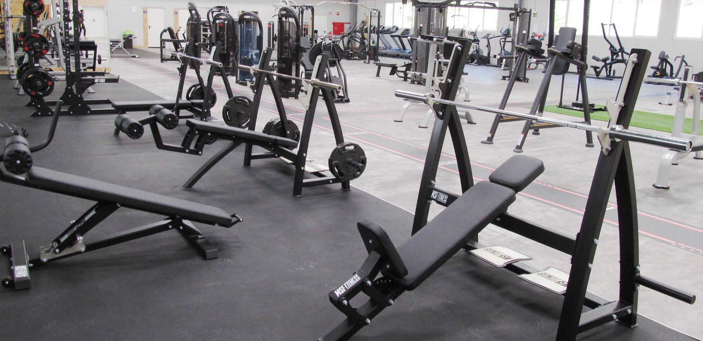 Cama de Supino Olímpica Inclinada